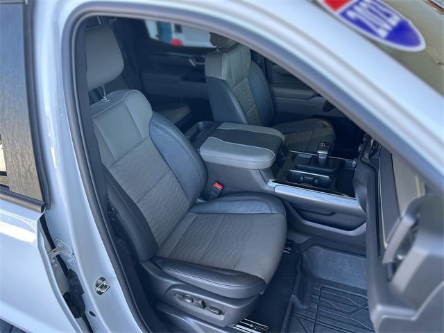 Used 2023 Chevrolet Silverado 1500 ZR2 w/ Technology Package image 27