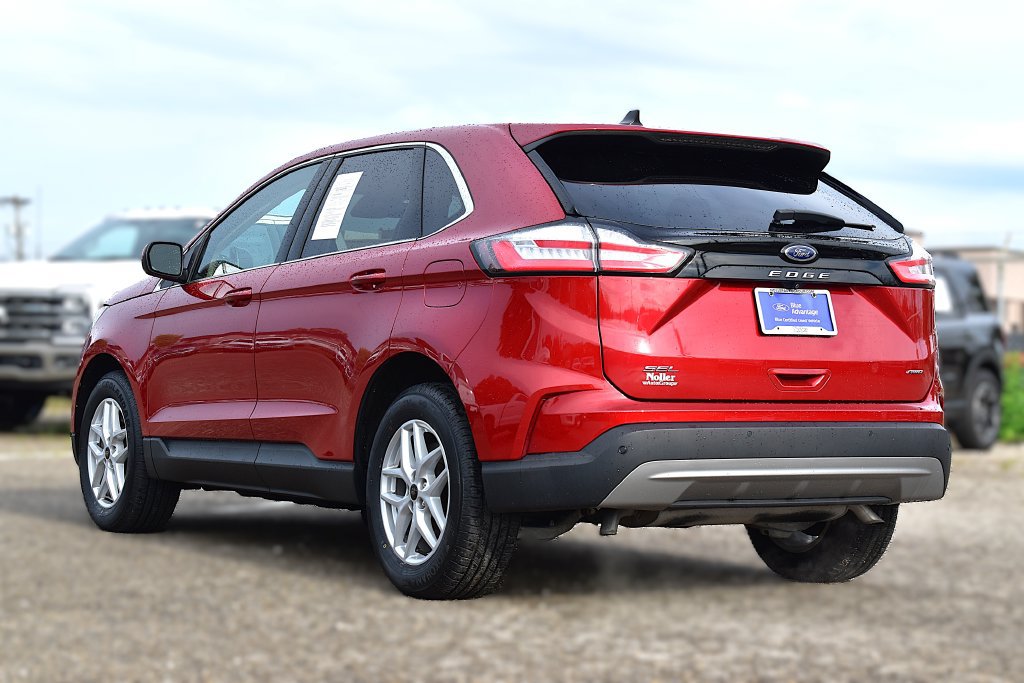 Certified 2023 Ford Edge SEL w/ Convenience Package AWD/4WD image 9