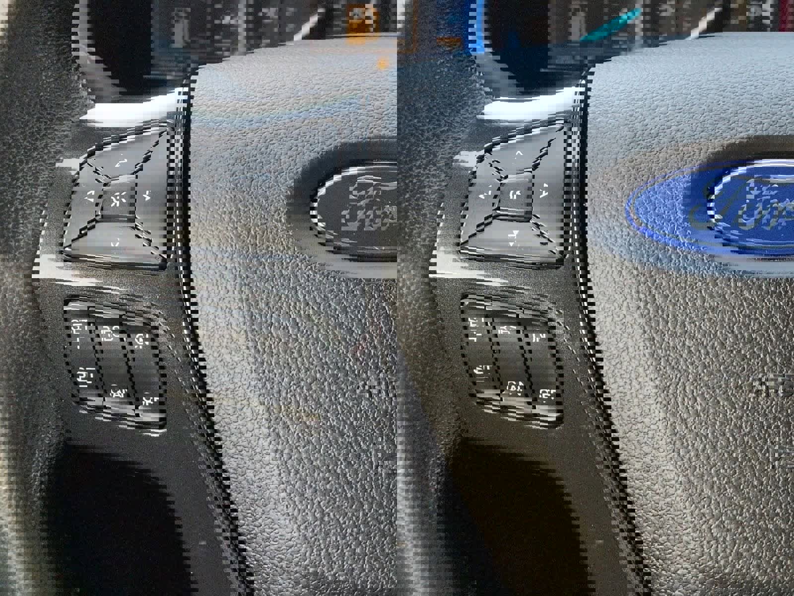 Certified 2018 Ford Explorer XLT w/ Equipment Group 202A image 26