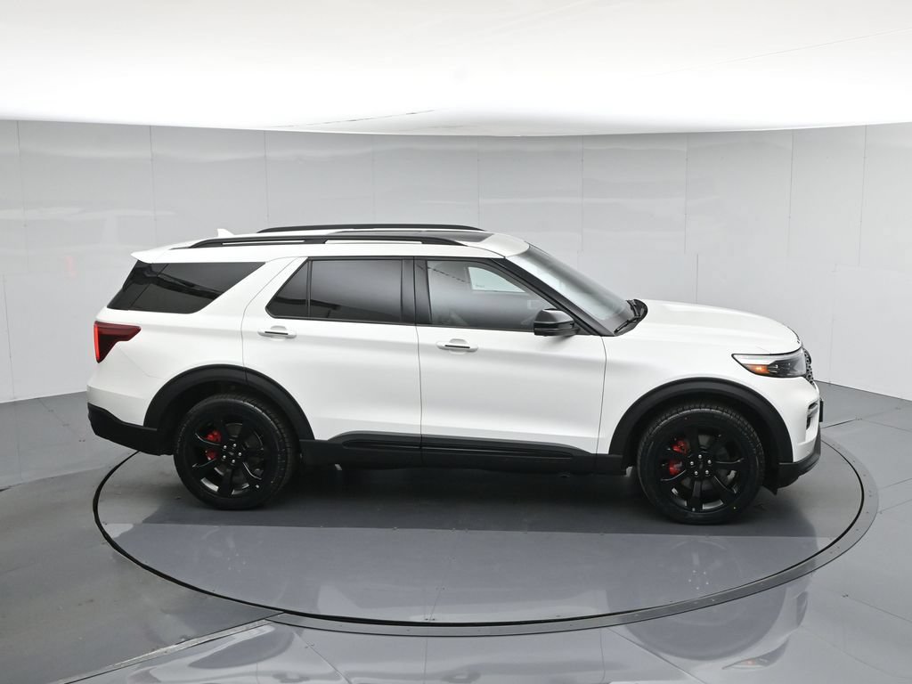 Certified 2023 Ford Explorer ST w/ Equipment Group 401A AWD/4WD image 41