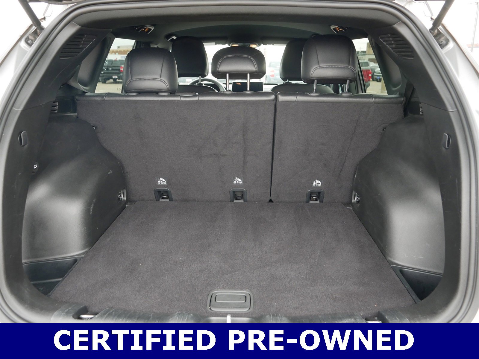 Used 2024 Jeep Compass Trailhawk image 11