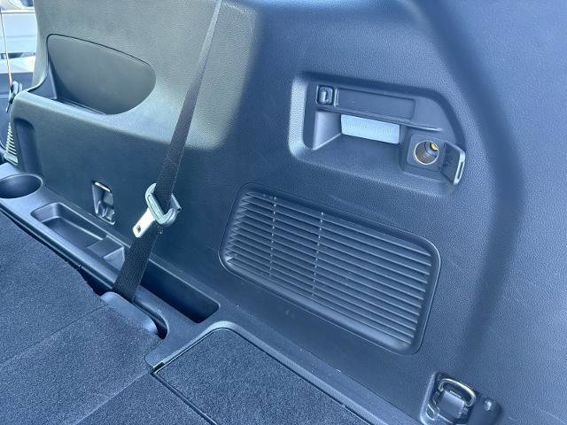 Certified 2022 Ford Explorer XLT w/ Equipment Group 202A image 34