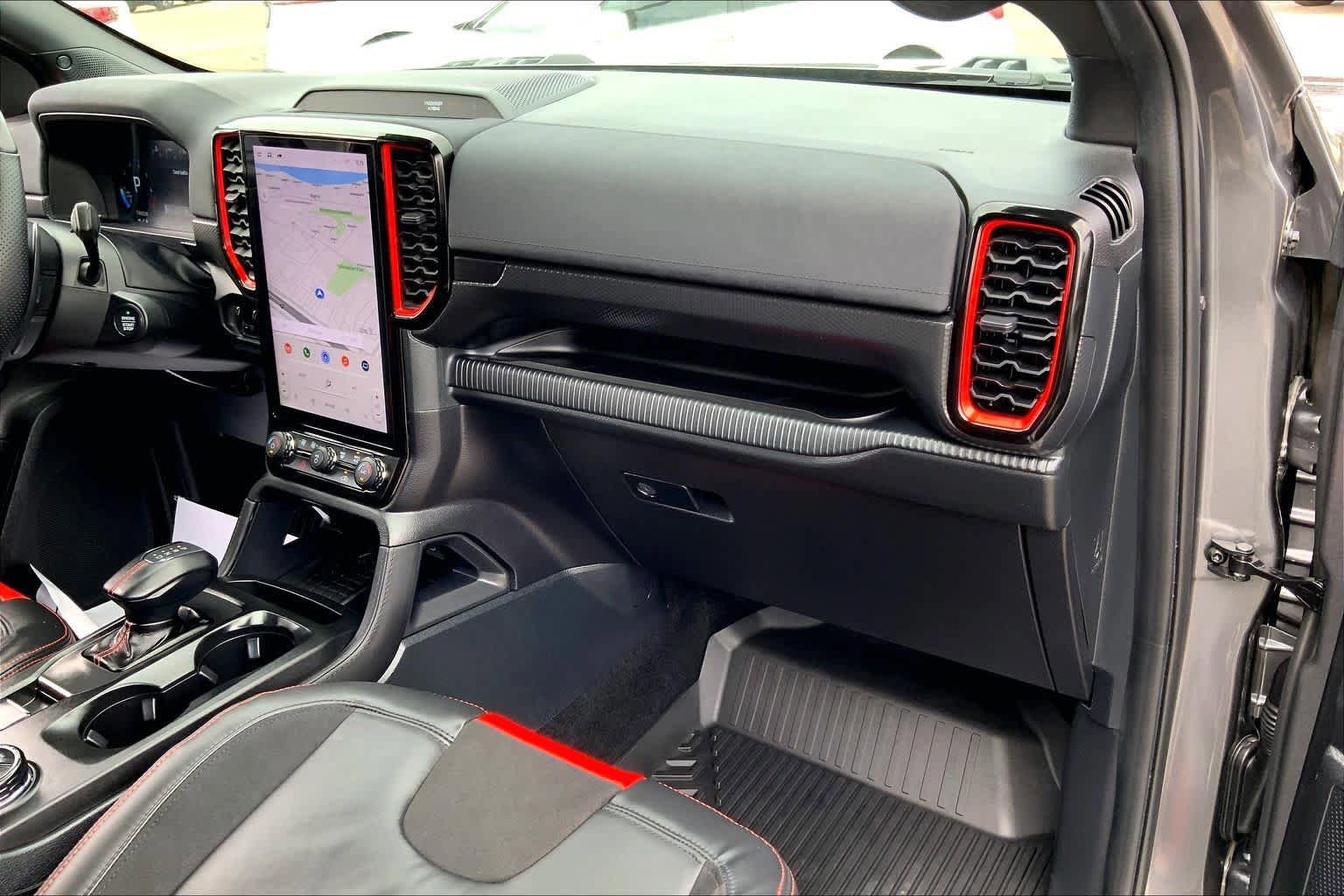 Certified 2025 Ford Ranger Raptor AWD/4WD image 17
