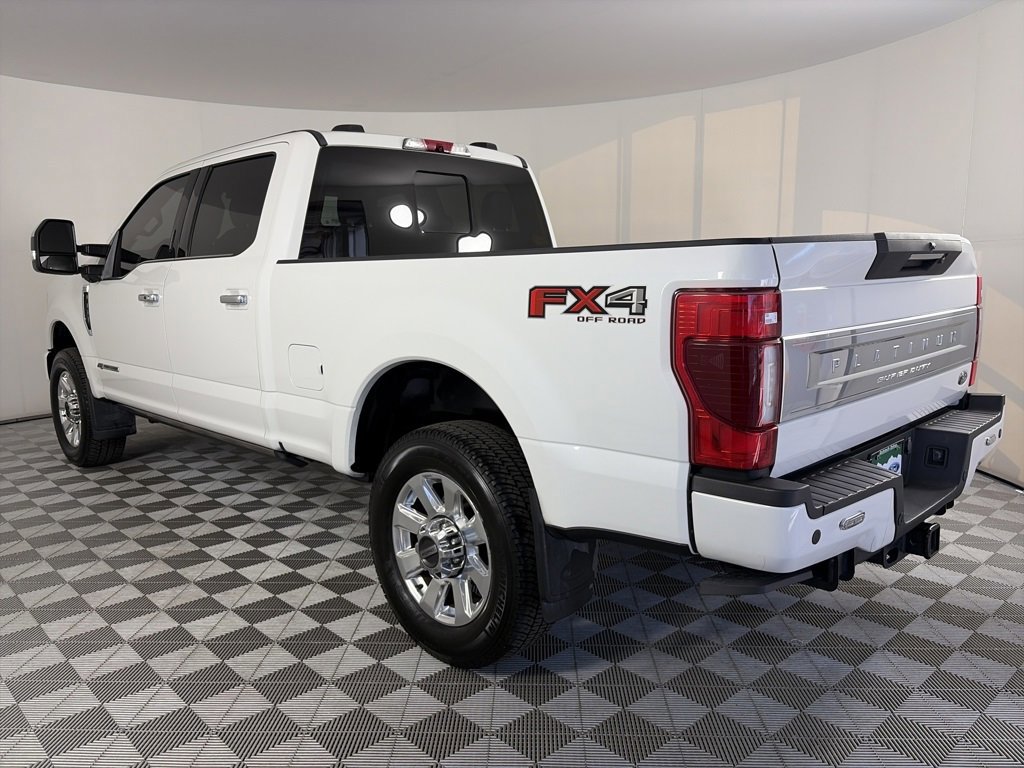 Certified 2022 Ford F350 Platinum w/ FX4 Off-Road Package image 3