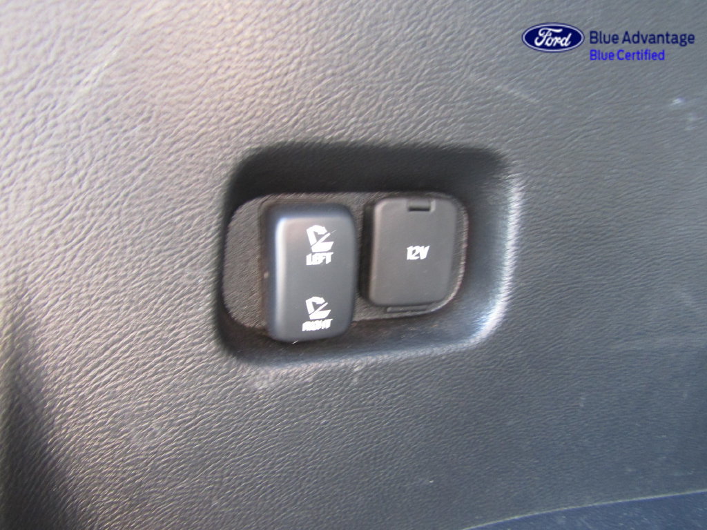 Certified 2024 Ford Edge SEL w/ Convenience Package AWD/4WD image 16