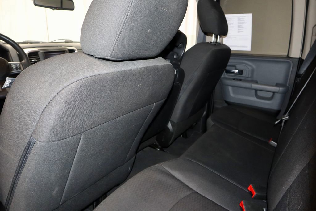 Used 2020 RAM 1500 Classic Warlock w/ Trailer & Traction Group image 21