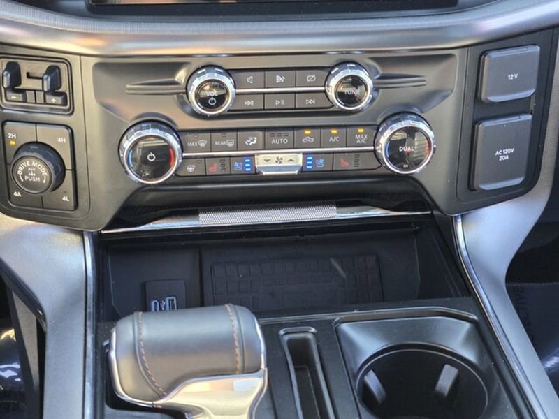 Certified 2022 Ford F150 Platinum w/ Equipment Group 701A High AWD/4WD image 28