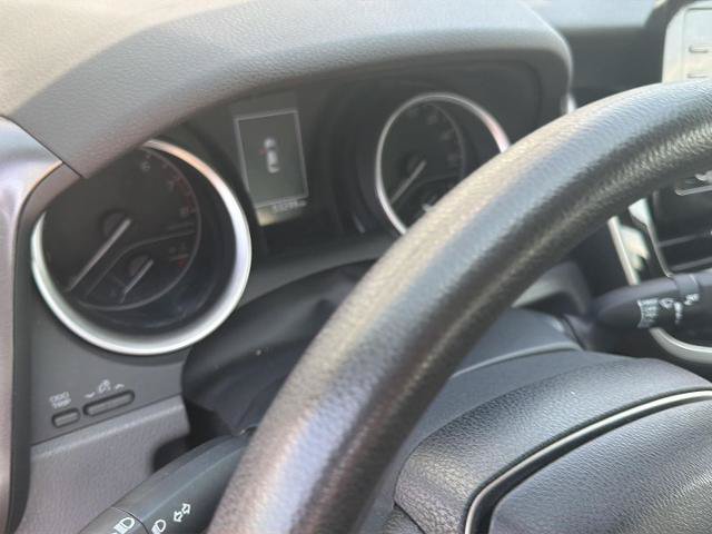 Used 2024 Toyota Camry LE FWD image 5