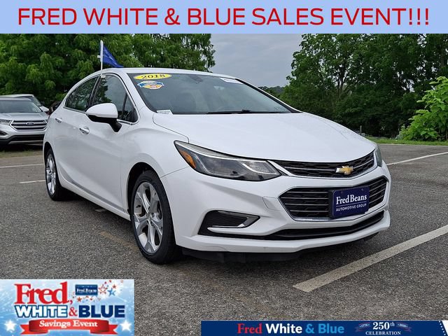 Used 2018 Chevrolet Cruze Premier FWD image 2