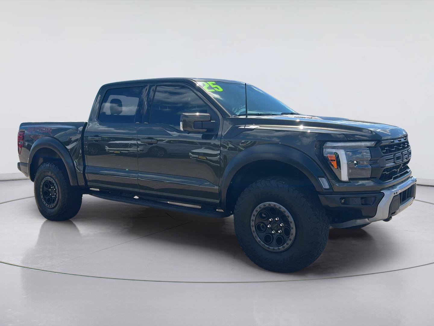 Certified 2025 Ford F150 Raptor AWD/4WD image 3
