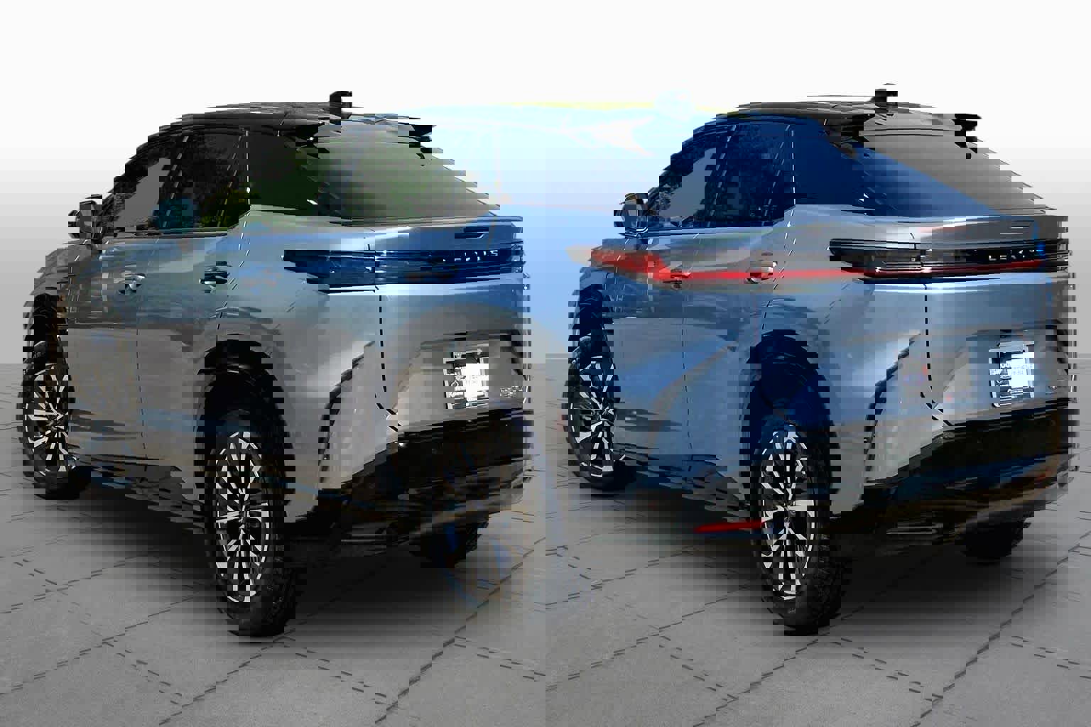 Used 2024 Lexus RZ 300e Premium w/ Accessory Package (Z1) FWD image 11