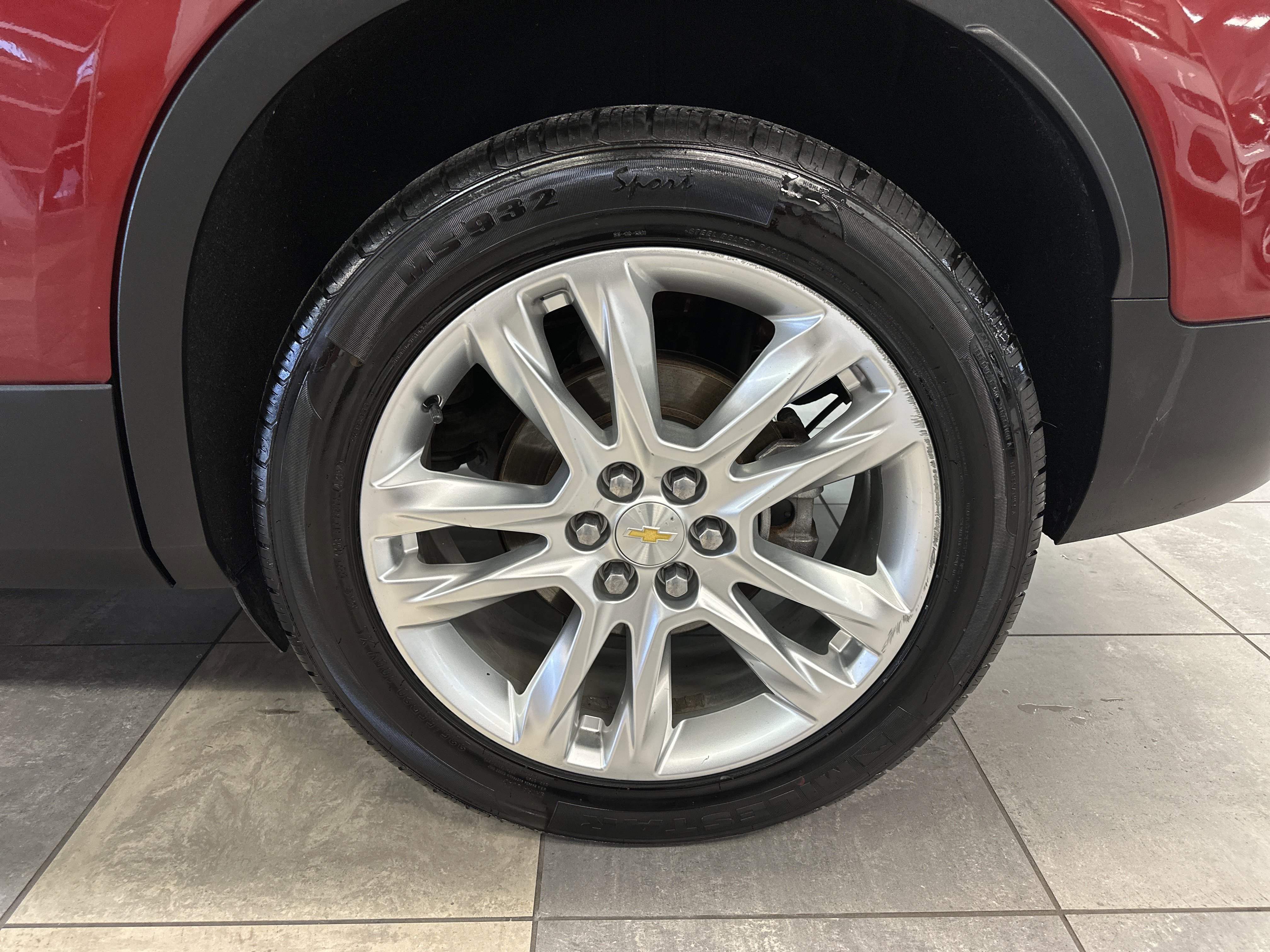Used 2019 Chevrolet Blazer LT w/ Sun and Wheels Package image 8
