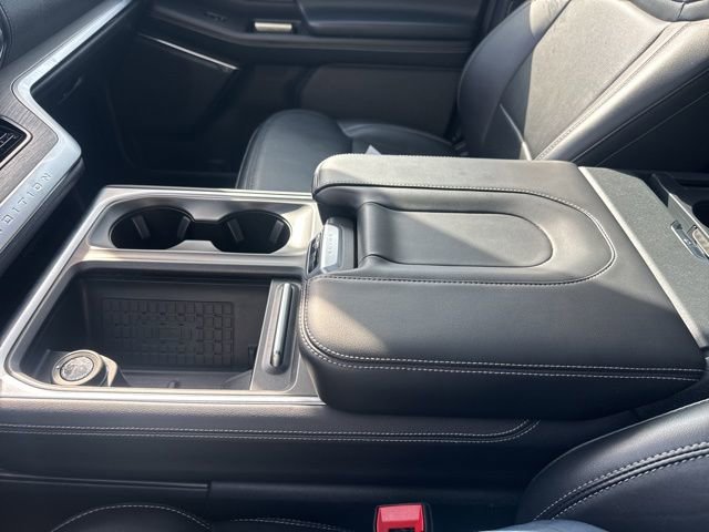 Certified 2025 Ford Expedition Platinum image 27