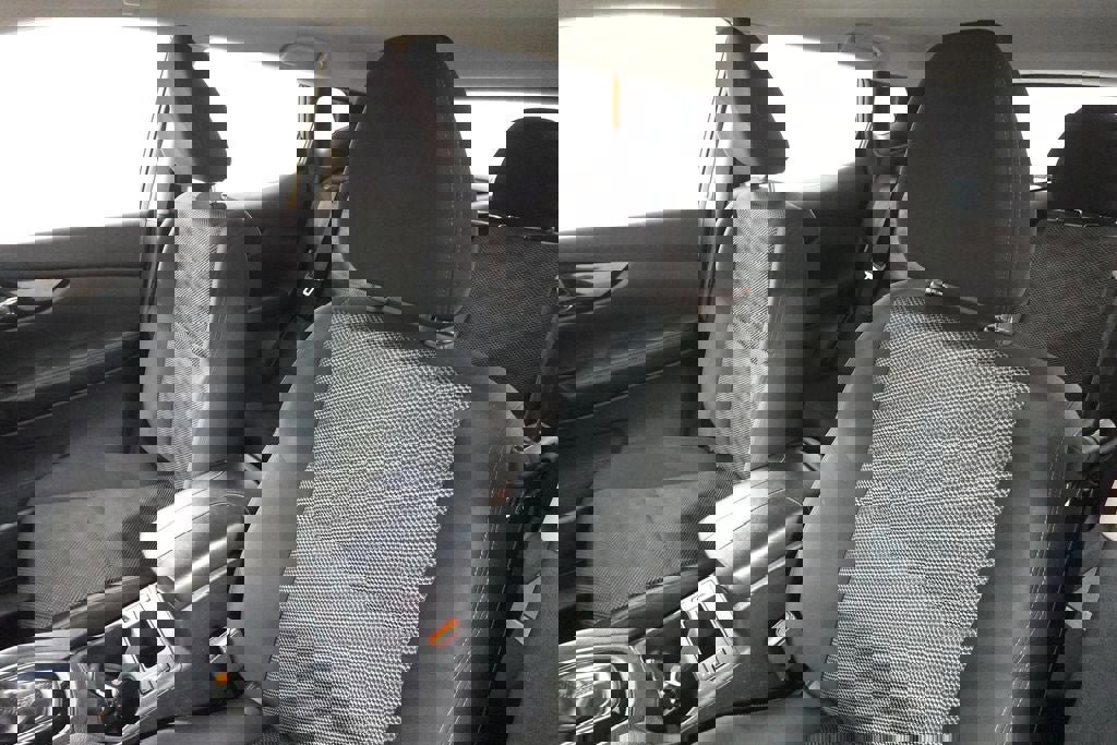 Used 2021 Nissan Rogue Sport SV image 12