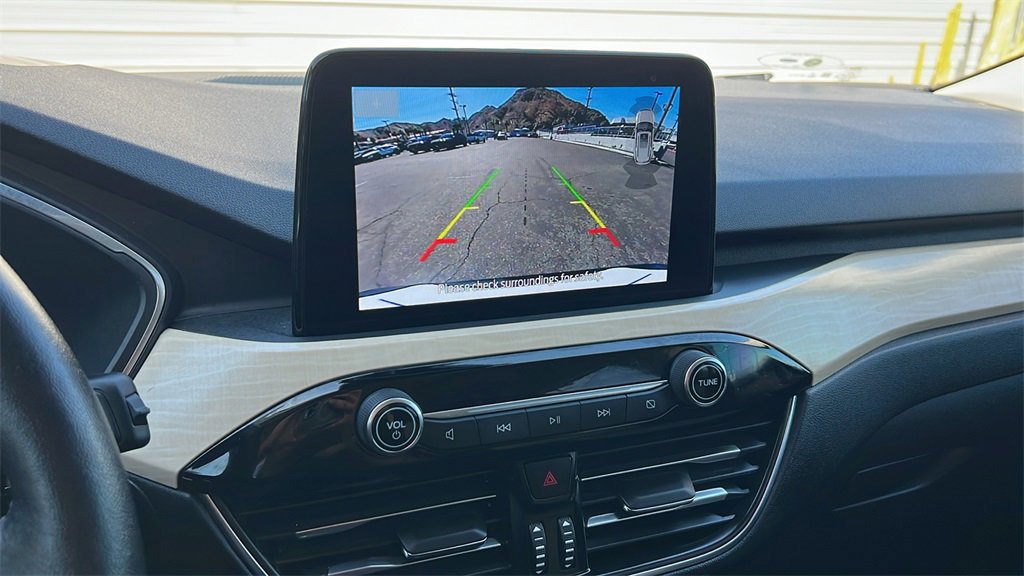 Certified 2022 Ford Escape Titanium w/ Titanium Premium Package image 21