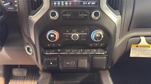Used 2023 GMC Sierra 3500 SLT AWD/4WD image 11