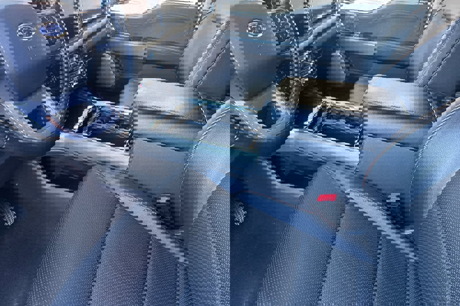 Certified 2023 Ford F250 Lariat w/ Lariat Ultimate Package image 11