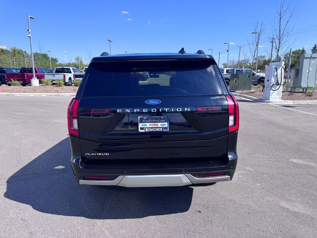 Certified 2025 Ford Expedition Platinum AWD/4WD image 3