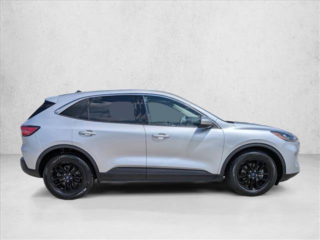 Certified 2020 Ford Escape SE FWD image 8