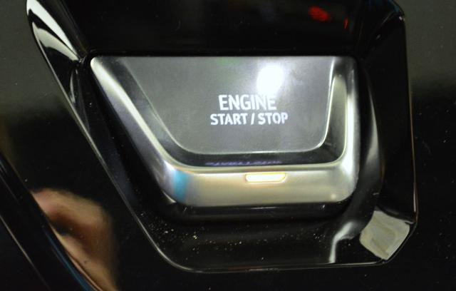 Used 2025 GMC Sierra 1500 AT4 w/ AT4 Premium Package AWD/4WD image 21