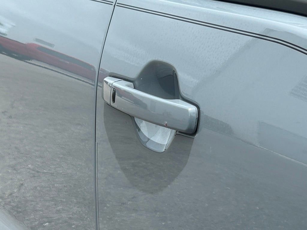 Used 2023 Nissan Frontier PRO-4X w/ Pro-4X Premium Package image 20