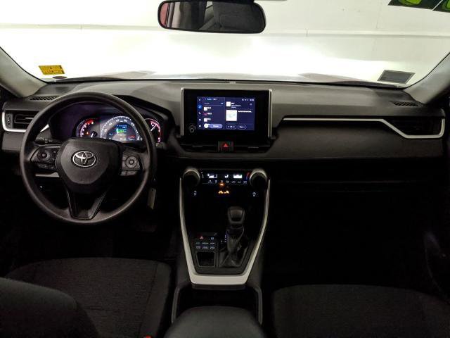 Used 2024 Toyota RAV4 LE image 7