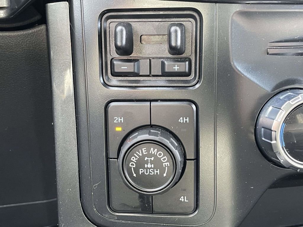 Certified 2022 Ford F150 XLT w/ Equipment Group 302A High image 24