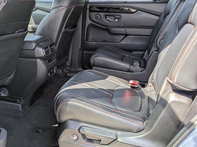 Used 2024 Honda Pilot TrailSport image 16