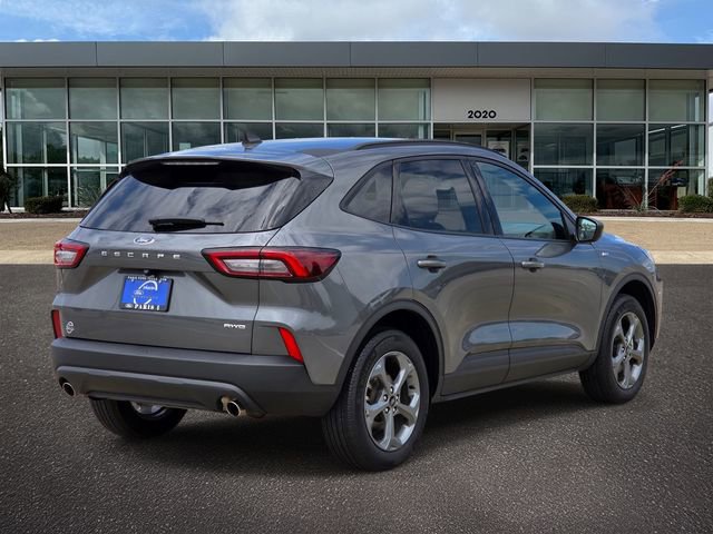 Certified 2025 Ford Escape ST-Line AWD/4WD image 4