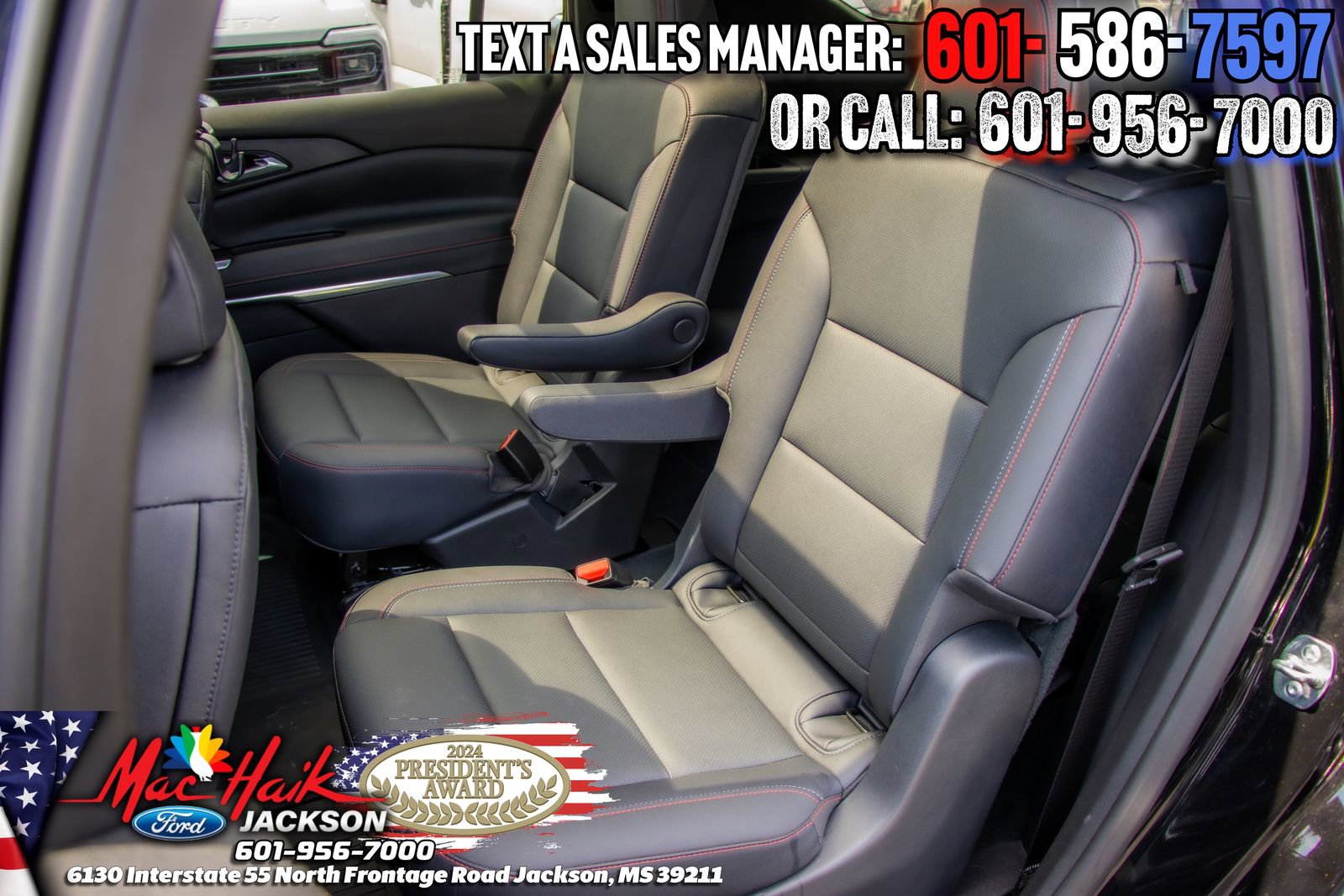 Used 2024 Chevrolet Traverse Z71 w/ Enhanced Driving Package image 9