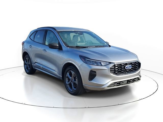 Certified 2023 Ford Escape ST-Line w/ Tech Pack #1 image 4