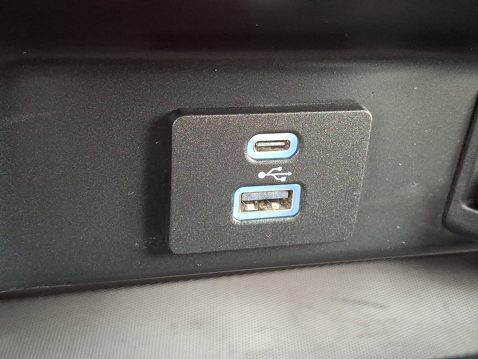 Certified 2022 Ford F150 XLT w/ Equipment Group 302A High image 31