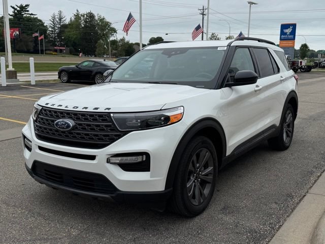 Certified 2023 Ford Explorer XLT w/ Equipment Group 202A AWD/4WD image 36