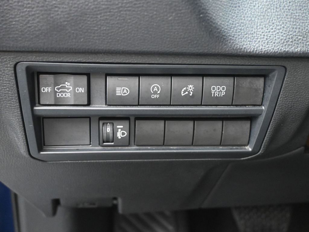Used 2023 Toyota Tundra SR5 AWD/4WD image 21