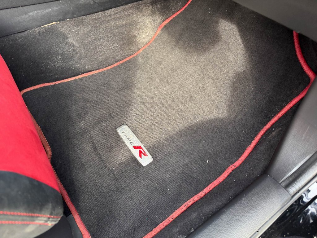 Used 2018 Honda Civic Type R image 25