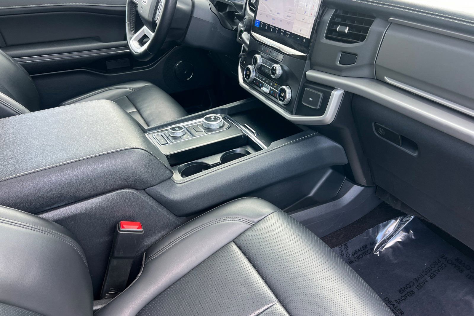 Certified 2023 Ford Expedition Max XLT image 18