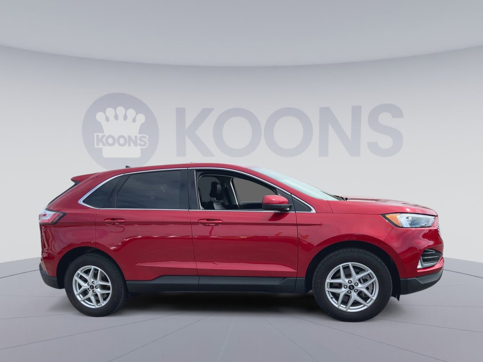 Certified 2023 Ford Edge SEL w/ Convenience Package AWD/4WD image 2