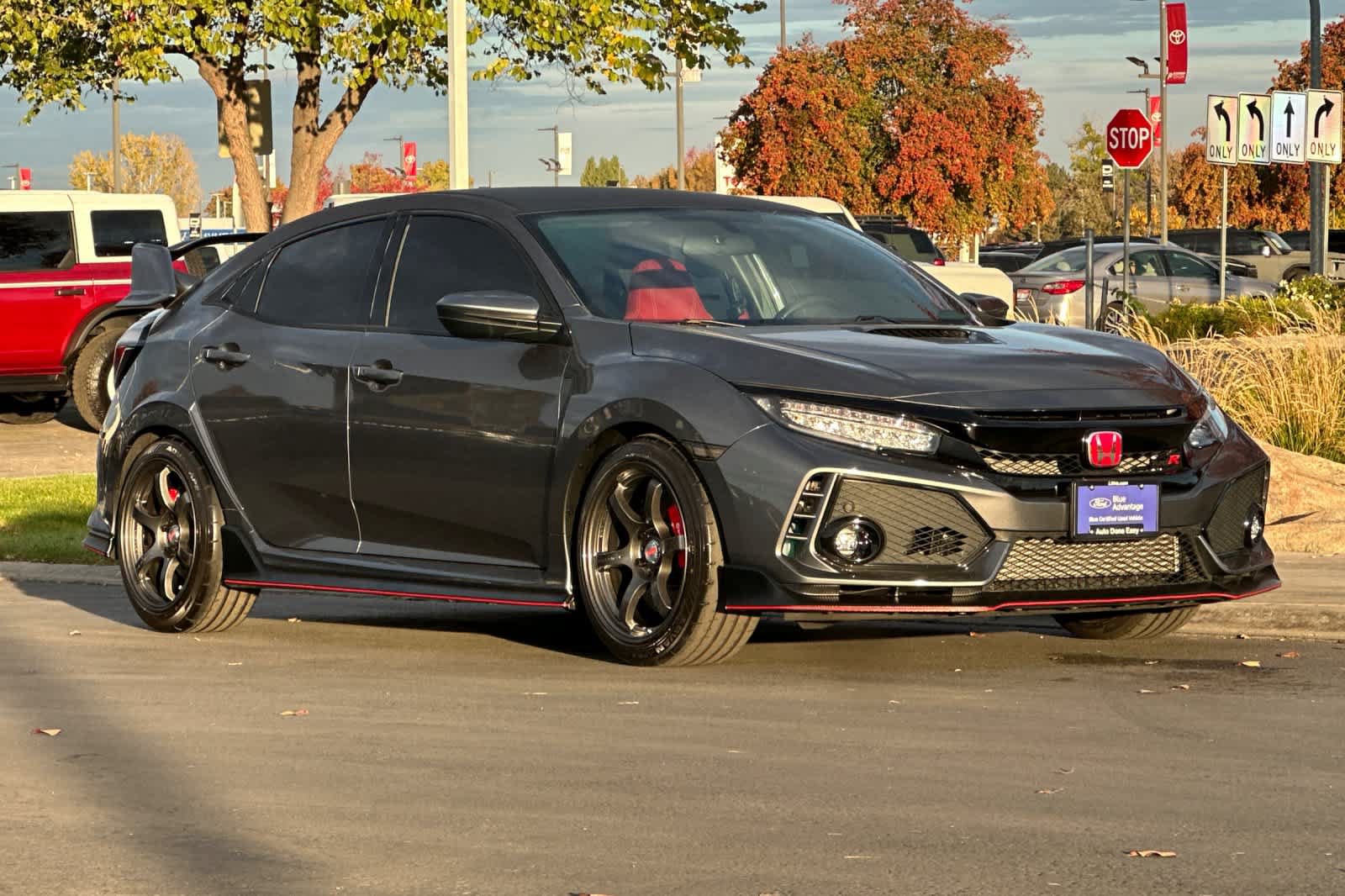 Used 2019 Honda Civic Type R image 9