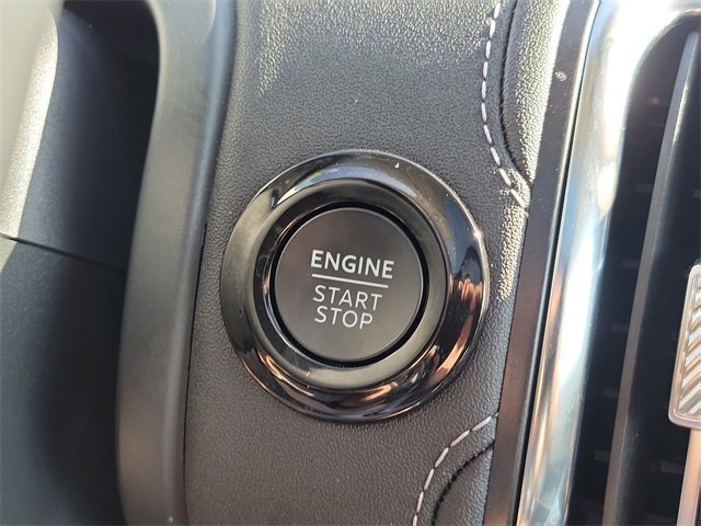 Certified 2025 Ford Expedition Platinum w/ Platinum Ultimate Package image 11