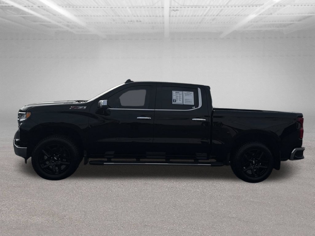 Used 2023 Chevrolet Silverado 1500 LTZ w/ LTZ Premium Package AWD/4WD image 7