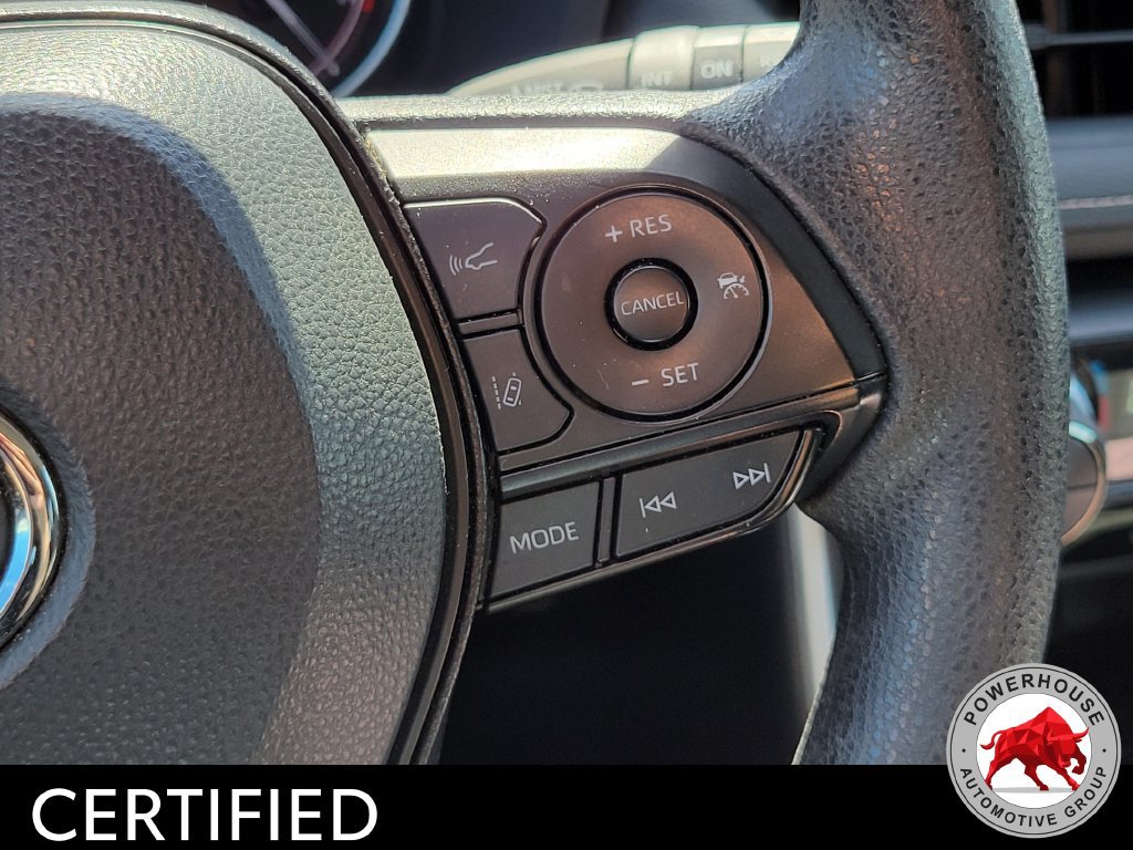 Used 2025 Toyota RAV4 XLE FWD image 29