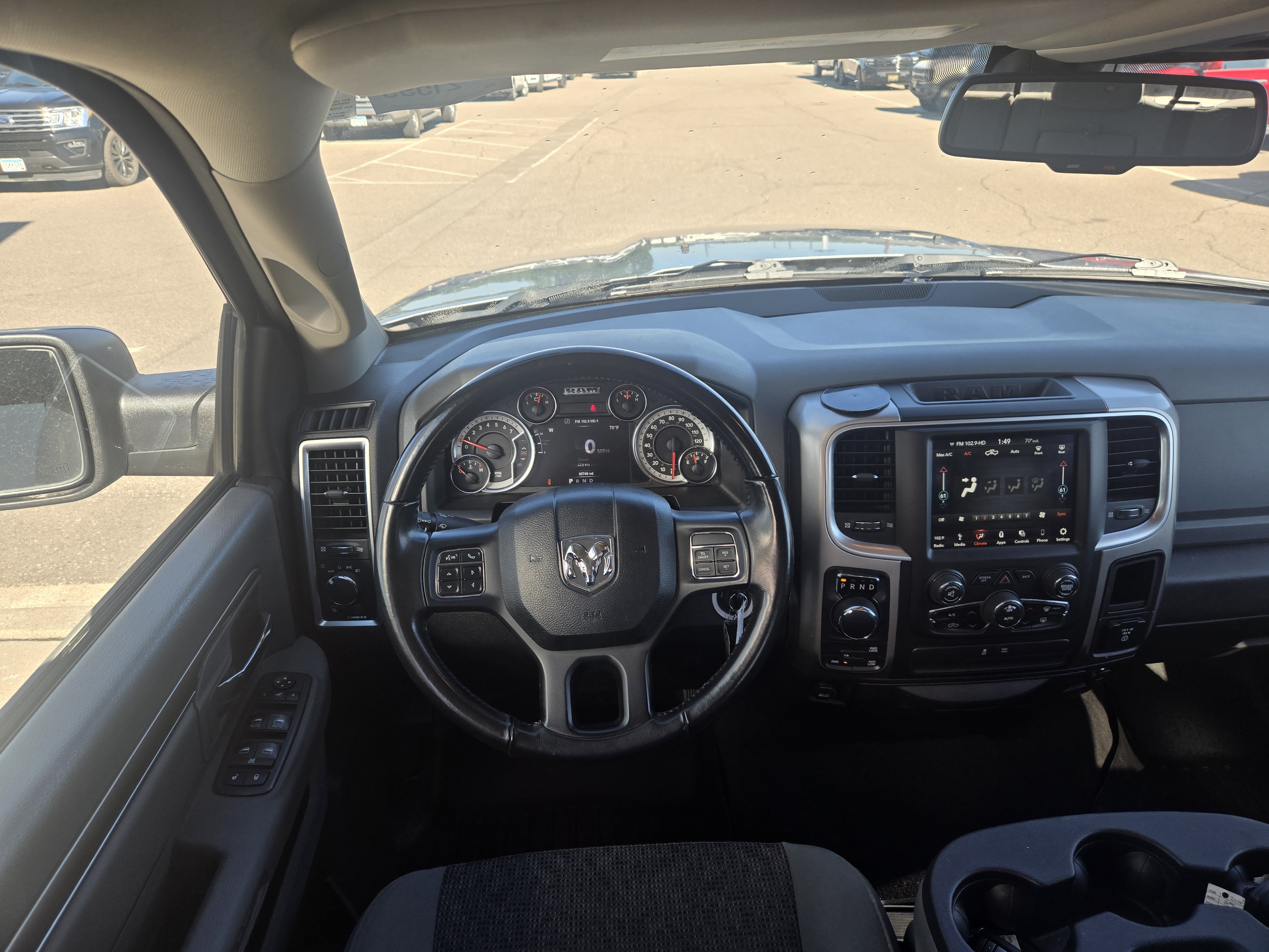 Used 2019 RAM 1500 Classic SLT w/ Luxury Group AWD/4WD image 2