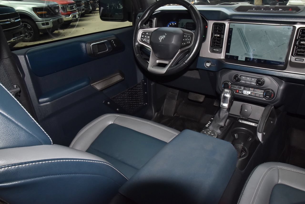 Certified 2023 Ford Bronco Outer Banks w/ Sasquatch Package AWD/4WD image 15