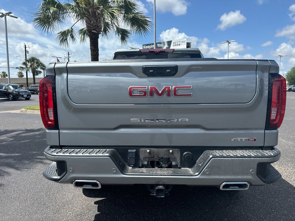 Used 2024 GMC Sierra 1500 AT4 w/ Technology Package AWD/4WD image 5