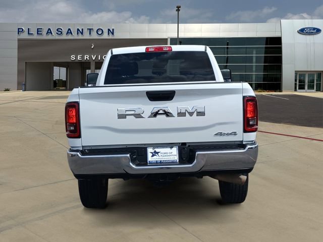 Used 2025 RAM 2500 Tradesman w/ Chrome Appearance Group image 4