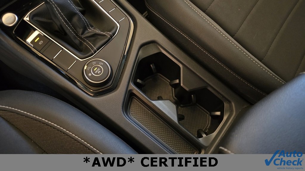 Used 2024 Volkswagen Taos SE image 37