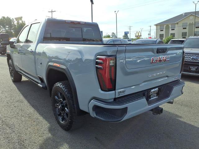 Used 2025 GMC Sierra 2500 AT4 w/ AT4 Premium Plus Package AWD/4WD image 2