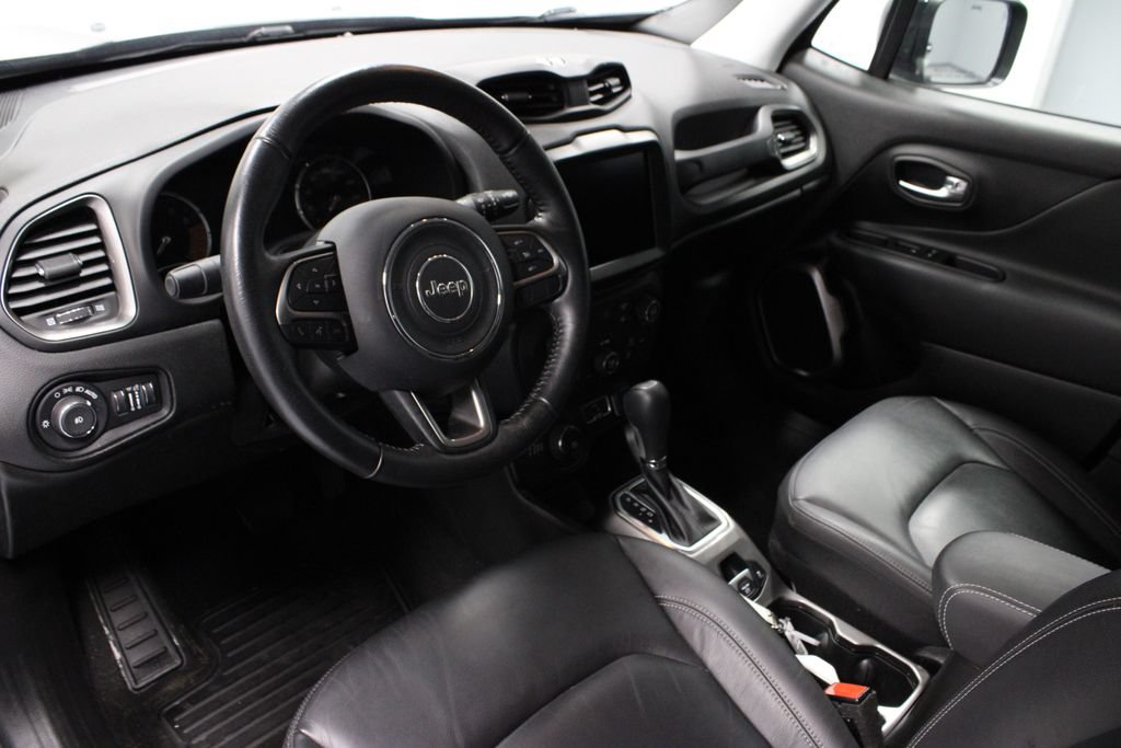 Used 2022 Jeep Renegade Limited AWD/4WD image 25