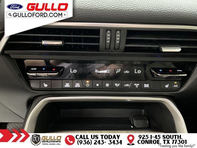 Used 2024 MAZDA CX-90 3.3 Turbo w/ Preferred Plus AWD/4WD image 28