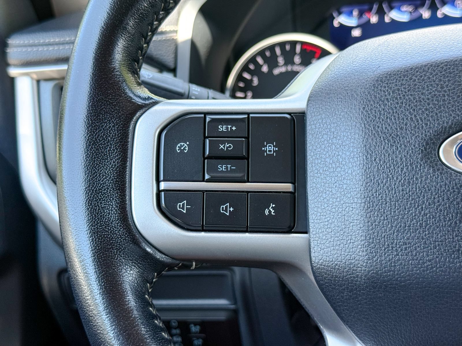 Certified 2023 Ford Expedition XLT AWD/4WD image 37